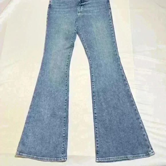 FRAME Blue High Waisted Light Wash Flare Jeans Womens Size 26 - Picture 12 of 16